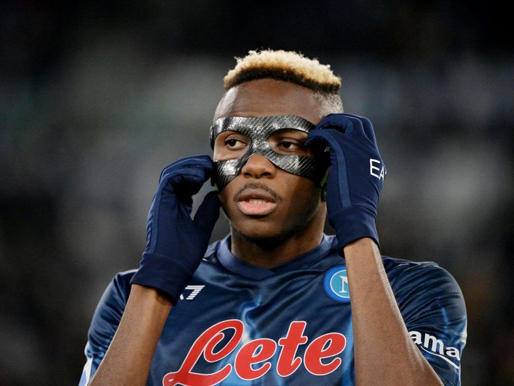 Napoli Striker Victor Osimhen Urged To Move To EPL By Chelsea Legend