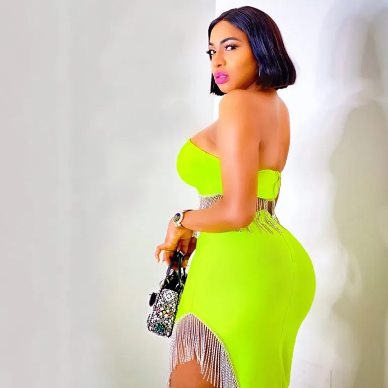 Nigerian Actresses With Fake Curves