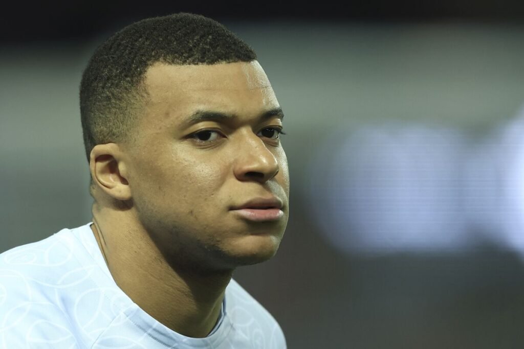 Kylian Mbappe's Comments Lead to Complaints from PSG Players to Club President